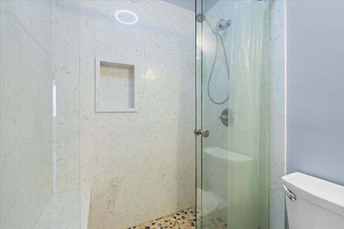 478 Churchill Way Salinas, CA 93906 - Photo 22 of 31 a bathroom with a shower