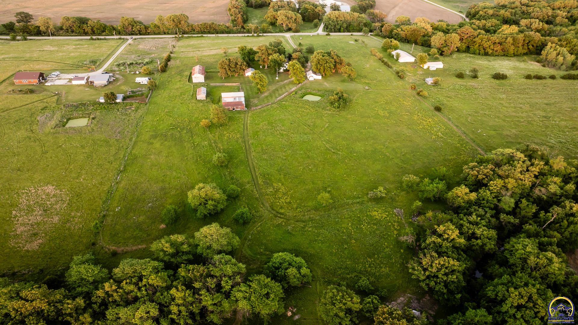12140 Miller Road Harveyville, KS 66431 - Photo 15 of 99