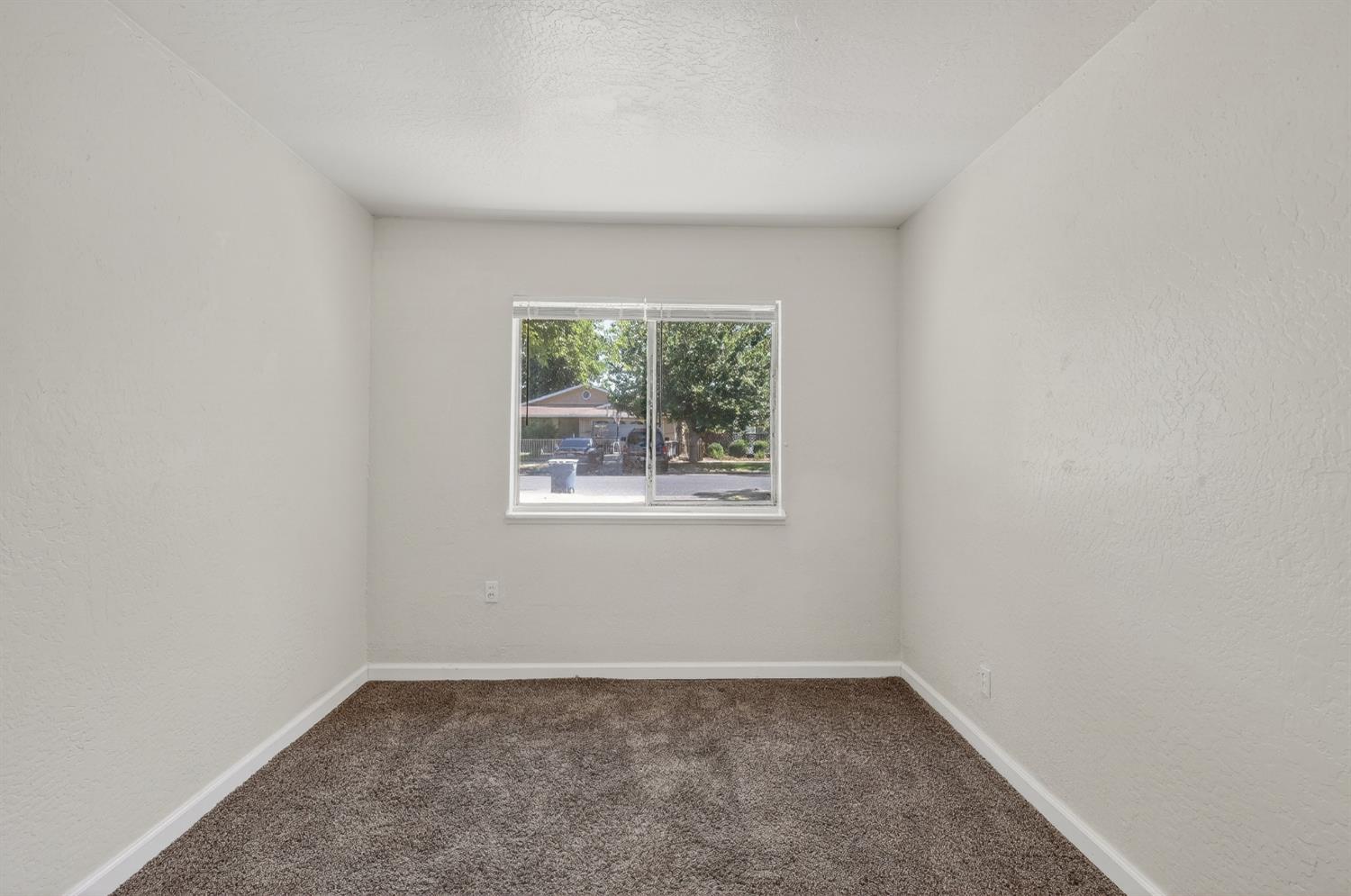 520 West 9th Street Merced, CA 95341 - Photo 24 of 43