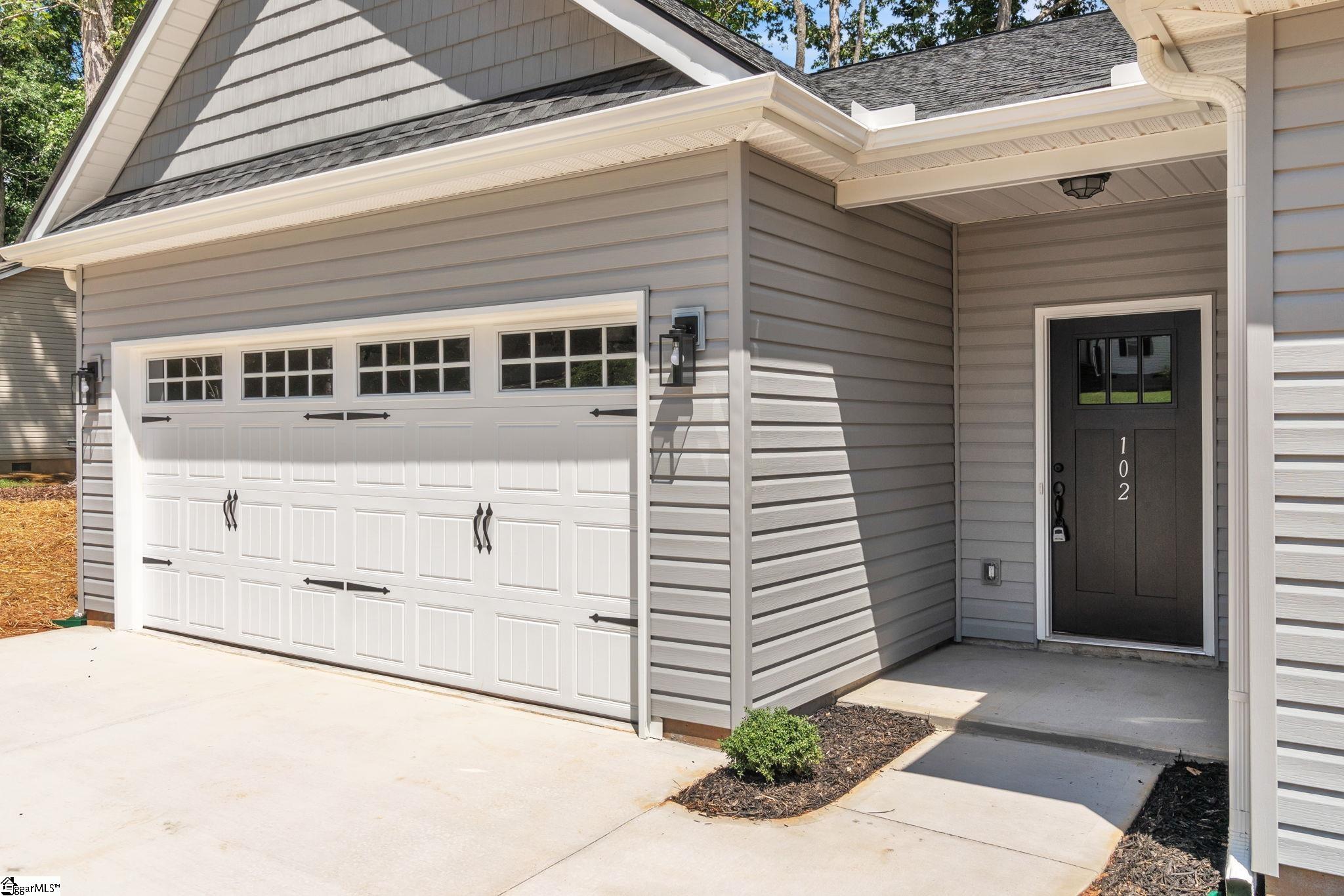 102 Brookside Circle Honea Path, SC 29654 - Photo 2 of 25 Gallery Image 2