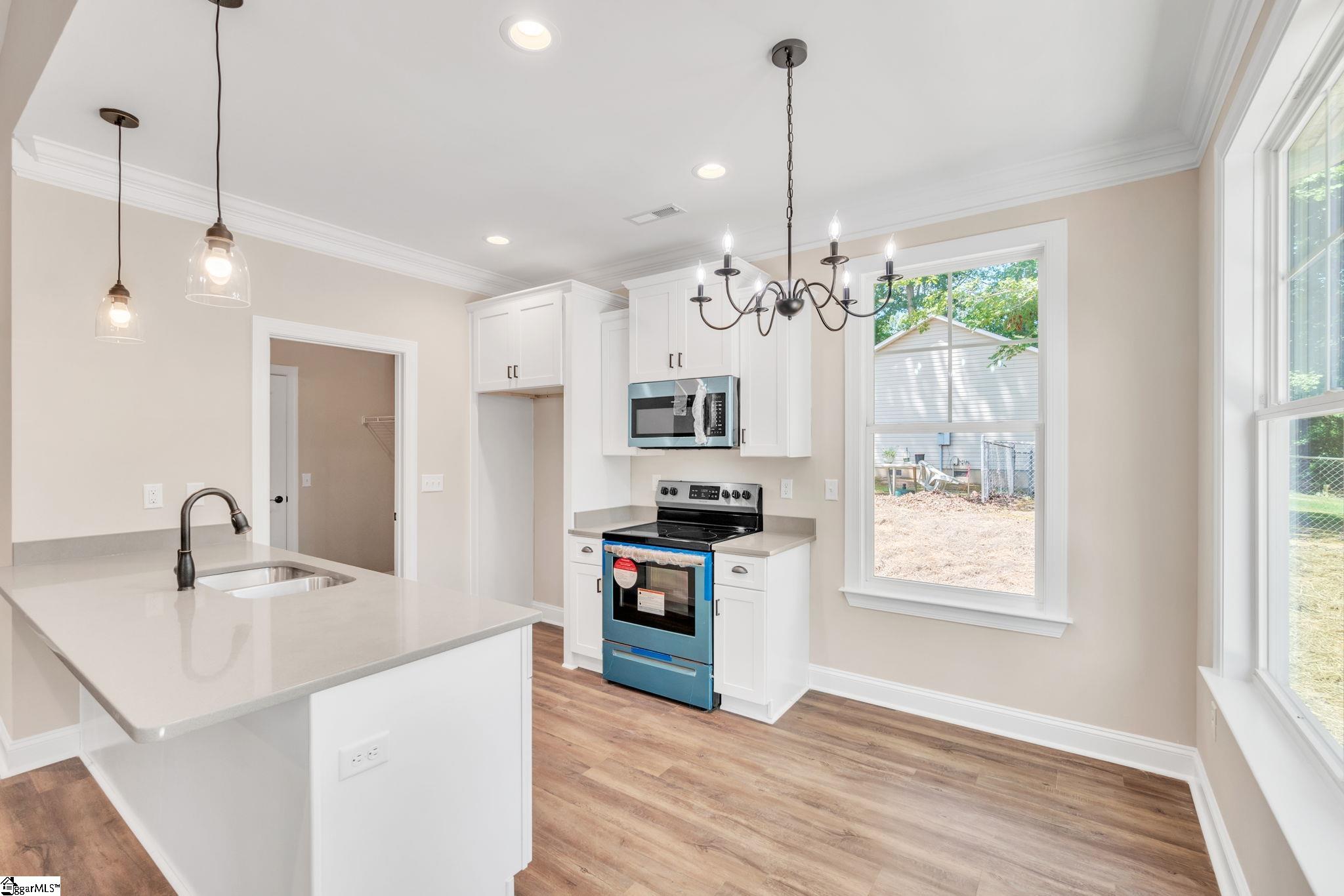 102 Brookside Circle Honea Path, SC 29654 - Photo 5 of 25 Gallery Image 5
