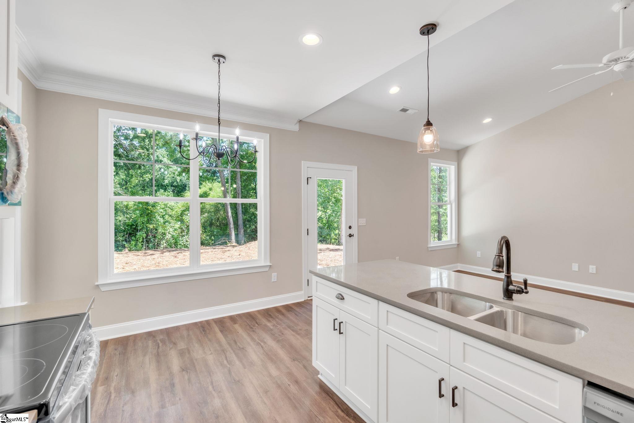 102 Brookside Circle Honea Path, SC 29654 - Photo 8 of 25 Gallery Image 8