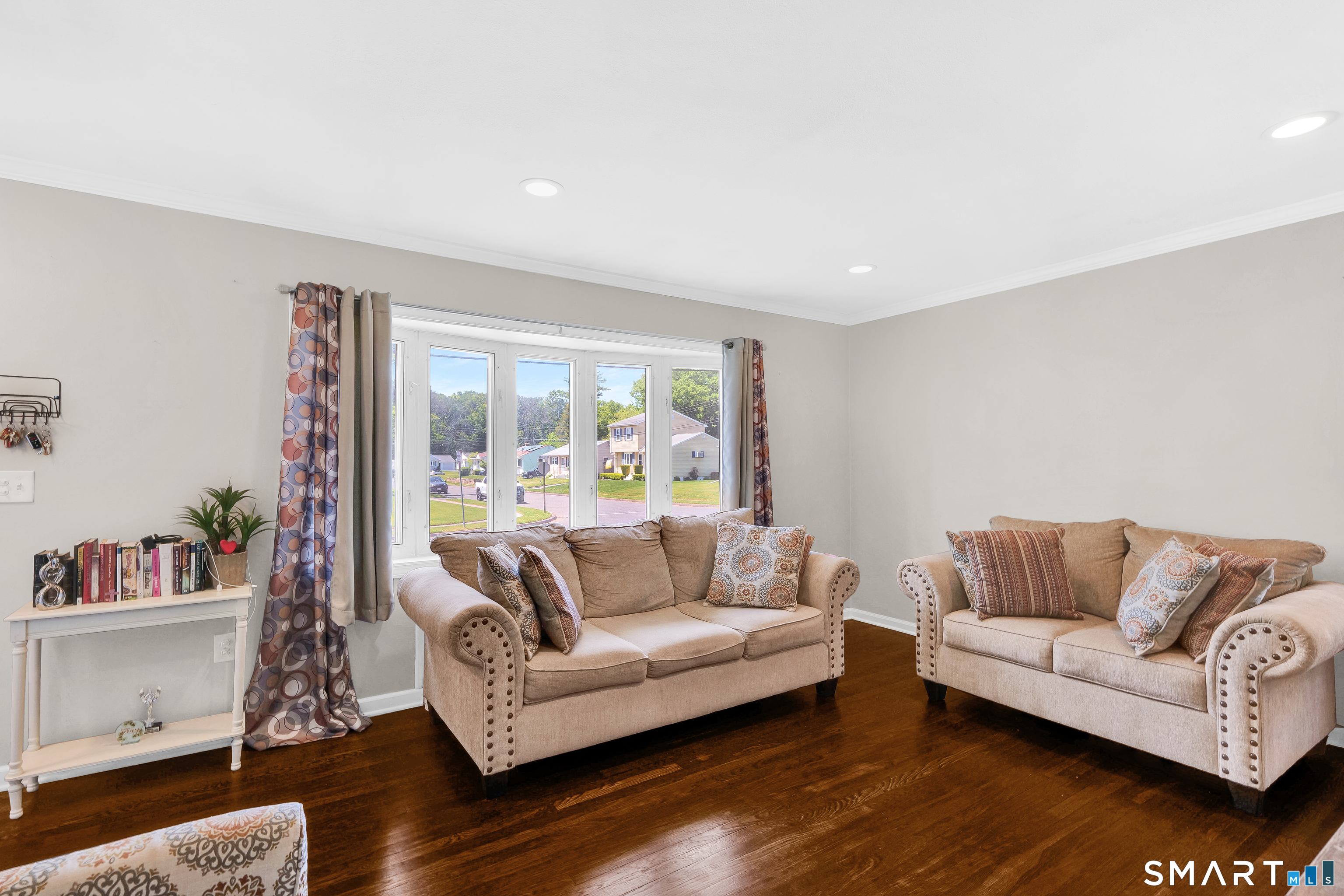 14 Roxbury Road East Hartford, CT 06118 - Photo 7 of 29