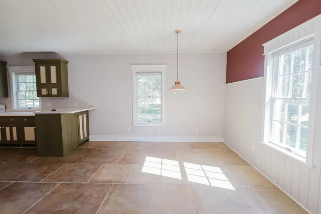 $1,450,000 | 141-151 Merry Christmas Lane, Mineral Point, WI 53565