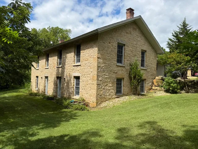 $1,450,000 | 141-151 Merry Christmas Lane, Mineral Point, WI 53565