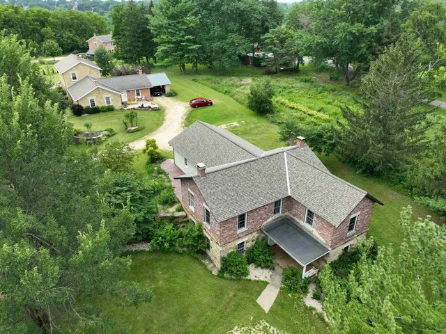 $1,450,000 | 141-151 Merry Christmas Lane, Mineral Point, WI 53565