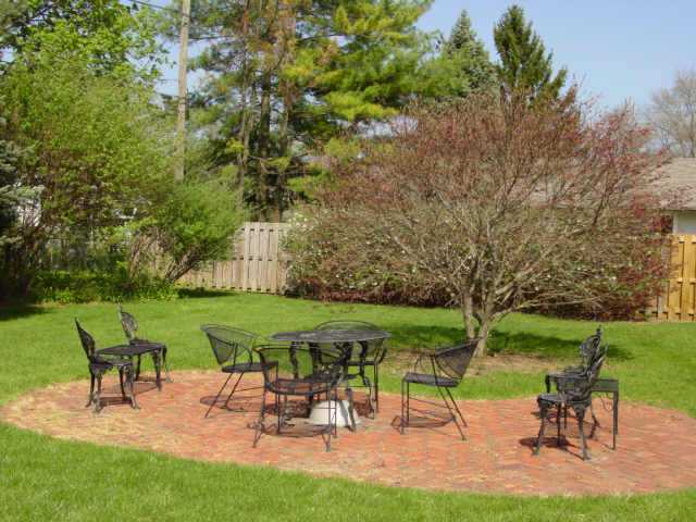 2030 Chardon Road Columbus, OH 43220 - Photo 8 of 10