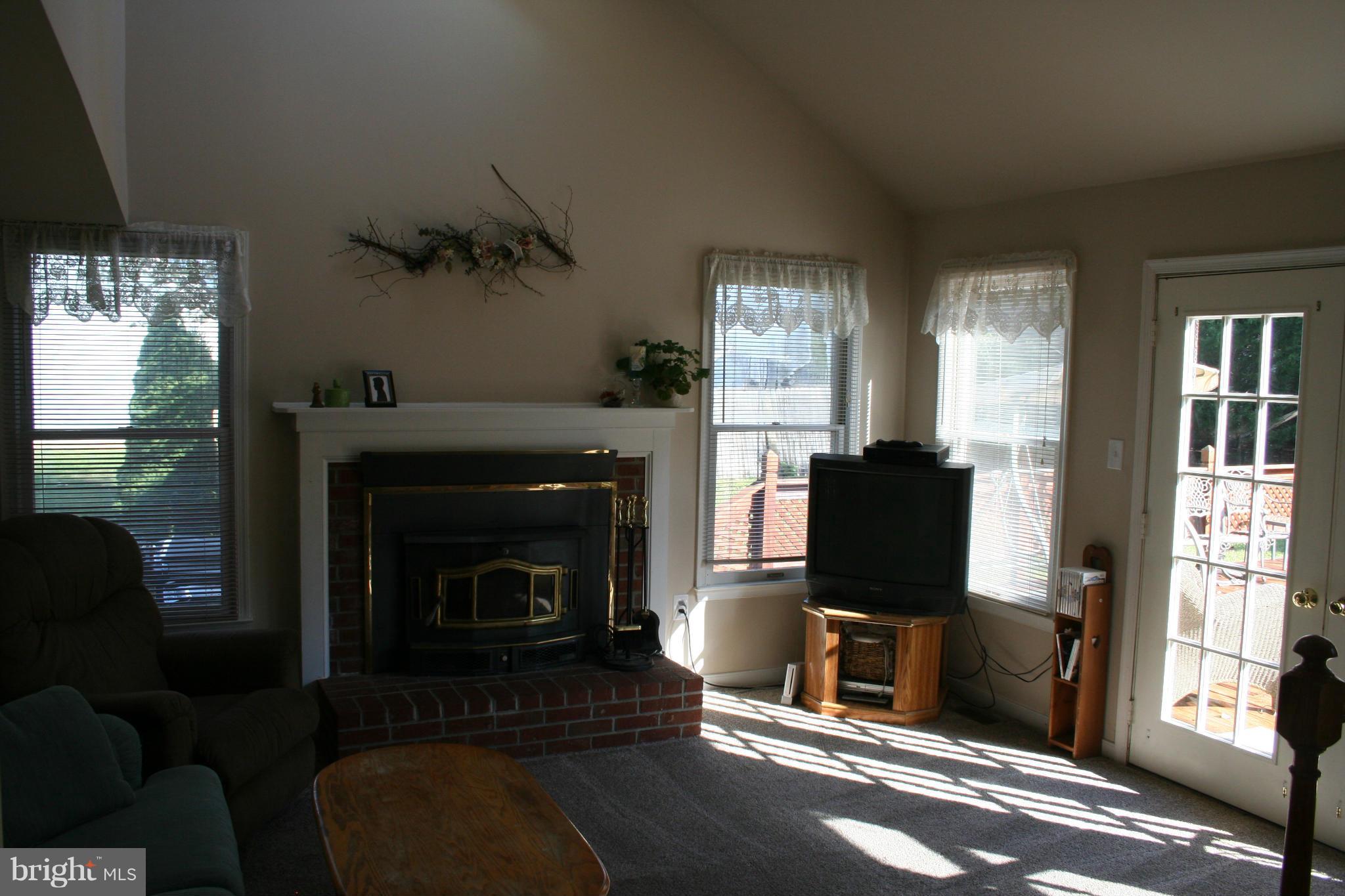 192 Choptank Road Stafford, VA 22556 - Photo 8 of 22 Family Room