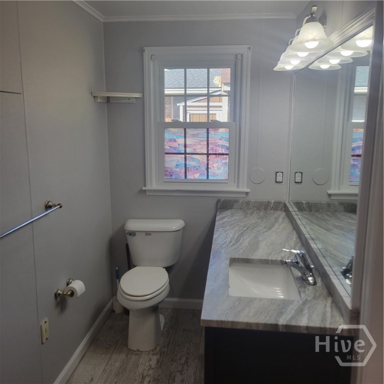 4620 Lansdowne Street Savannah, GA 31405 - Photo 18 of 35 Master Bath with Granite countertop Vanity