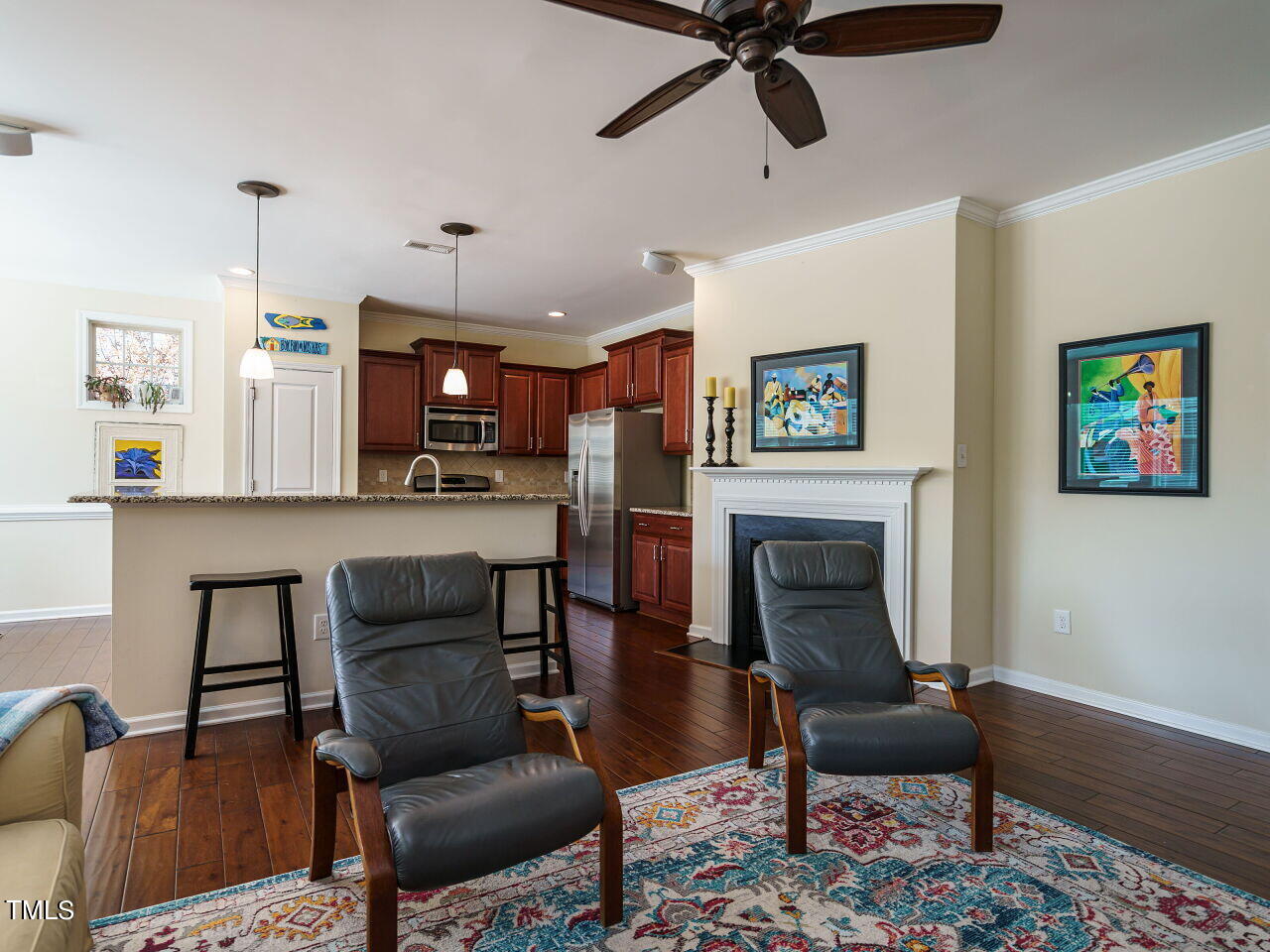1548 Crafton Way Raleigh, NC 27607 - Photo 8 of 30 Living Room