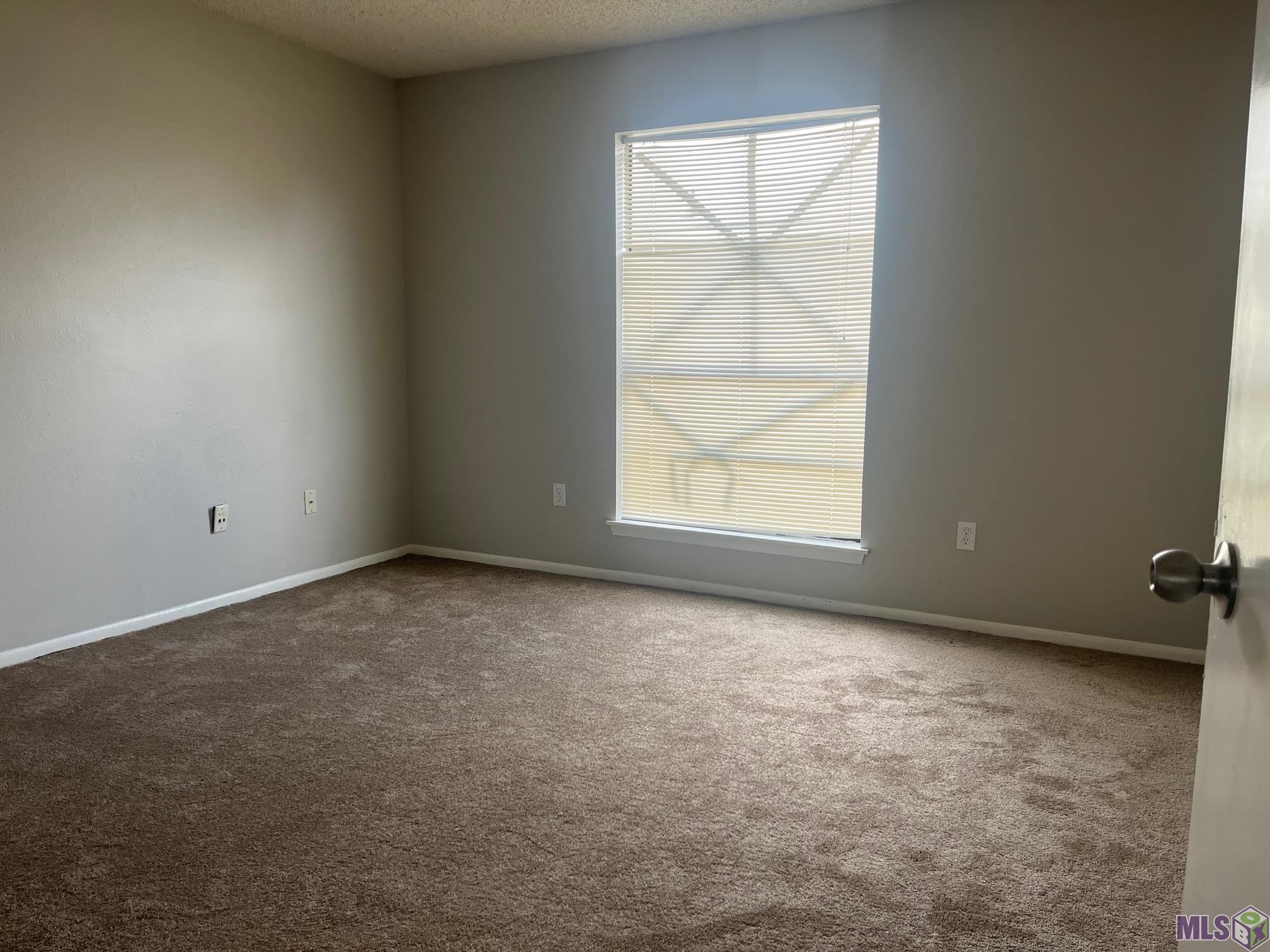 1921 Southpointe Drive Baton Rouge, LA 70808 - Photo 8 of 9