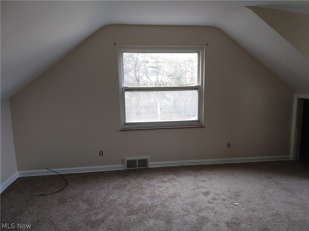 1590 Maplegrove Road South Euclid, OH 44121 - Photo 16 of 22