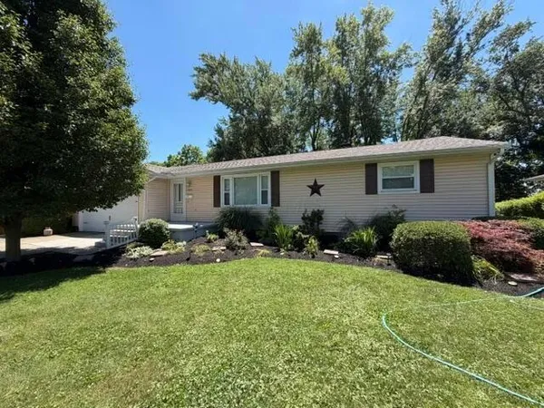 $309,000 | 1909 North Columbus Street, Lancaster, OH 43130