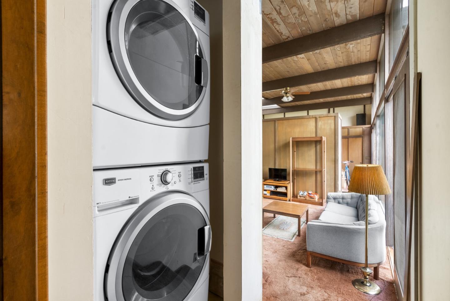 34 Sanderling Circle Watsonville, CA 95076 - Photo 15 of 56 a view of a livingroom with washer and dryer