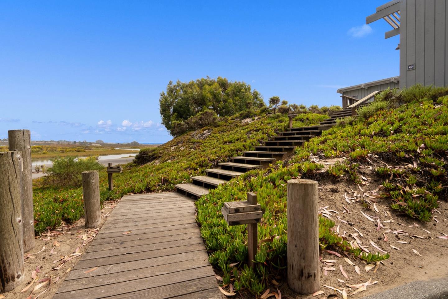 34 Sanderling Circle Watsonville, CA 95076 - Photo 46 of 56 a view of a pathway both side of building