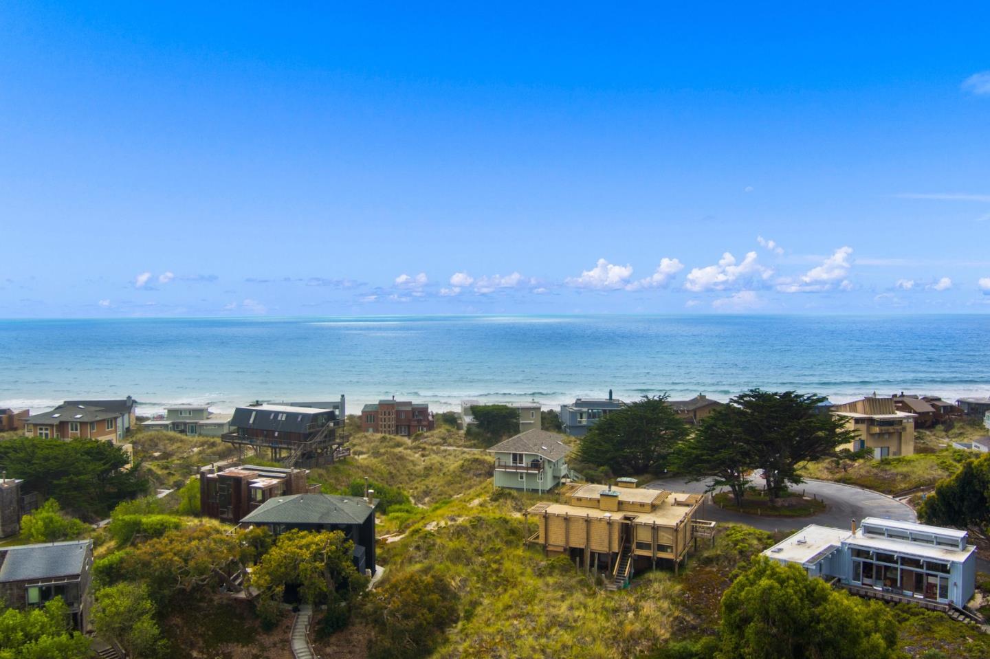 34 Sanderling Circle Watsonville, CA 95076 - Photo 49 of 56 a view of city and ocean