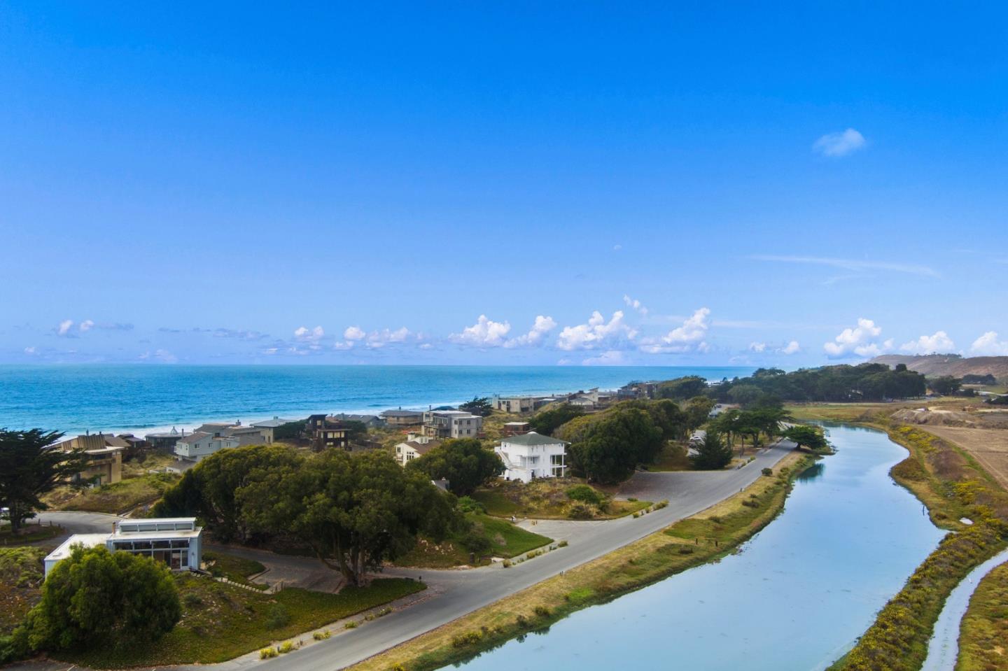 34 Sanderling Circle Watsonville, CA 95076 - Photo 50 of 56 a view of city and ocean