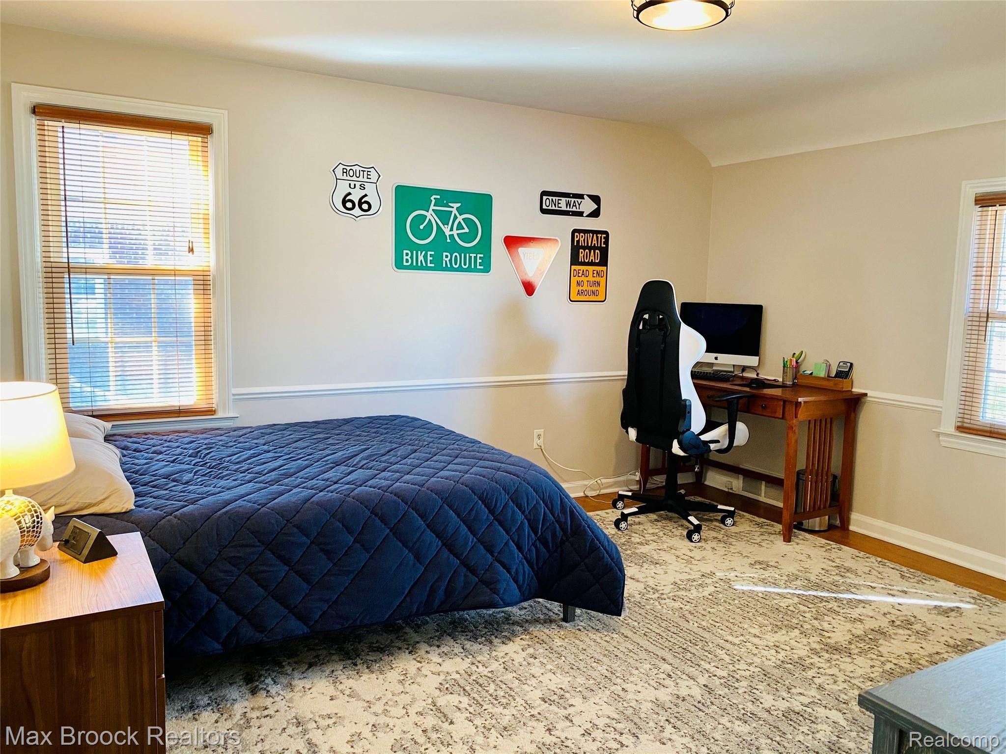 2633 Trafford Road Royal Oak, MI 48073 - Photo 18 of 40 18.jpg