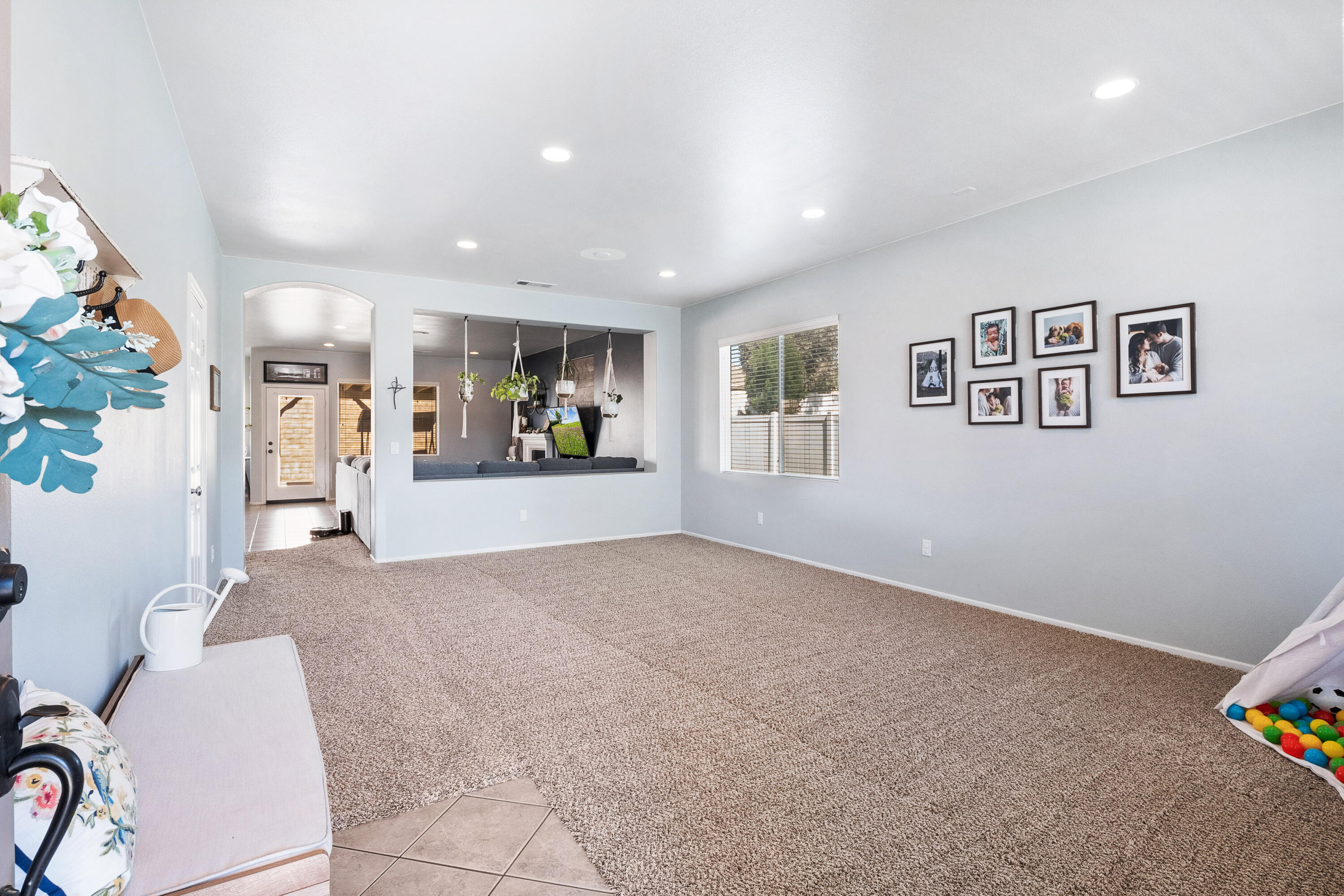 42341 Ridge View Drive Lancaster, CA 93536 - Photo 6 of 33 Ridegeview Dr-2