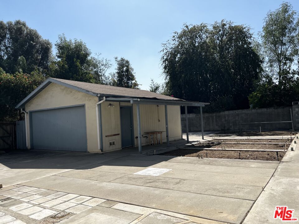 1151 Forest Avenue Pasadena, CA 91103 - Photo 11 of 15 a house with trees in the background