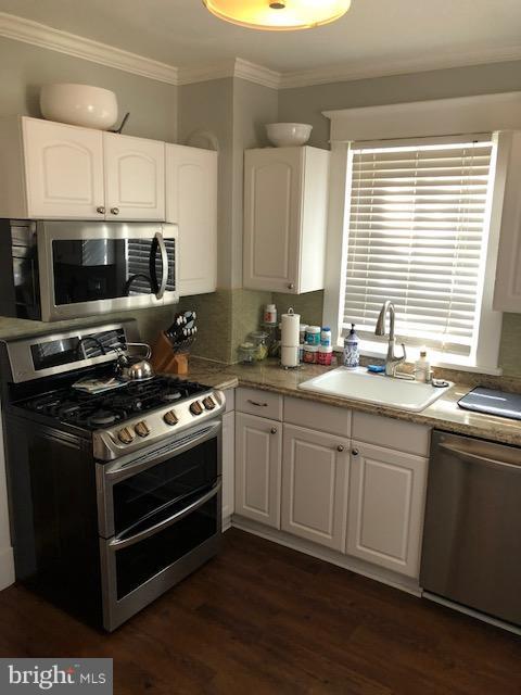 15 Butler Road Reisterstown, MD 21136 - Photo 5 of 23 Kitchen