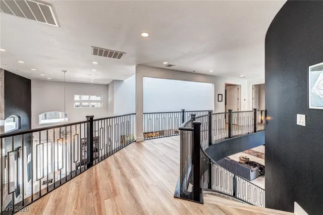 $1,899,999 | 8133 Desert Jewel Circle, Las Vegas, NV 89128