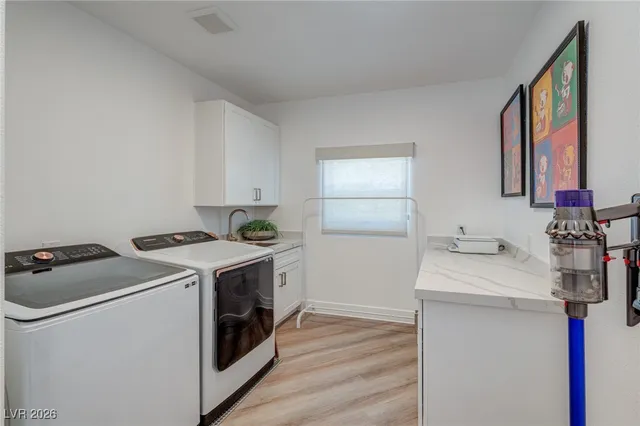 $1,899,999 | 8133 Desert Jewel Circle, Las Vegas, NV 89128