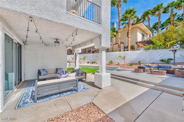 $1,899,999 | 8133 Desert Jewel Circle, Las Vegas, NV 89128