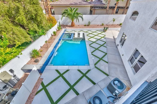 $1,899,999 | 8133 Desert Jewel Circle, Las Vegas, NV 89128