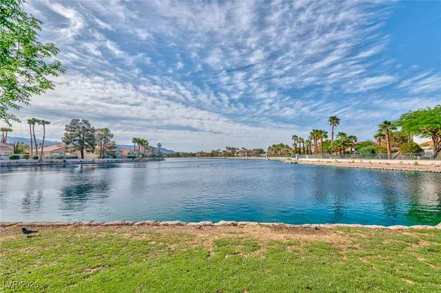 $1,899,999 | 8133 Desert Jewel Circle, Las Vegas, NV 89128