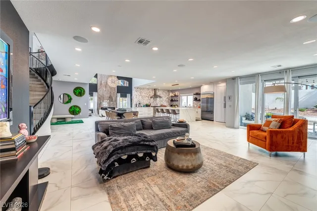 $1,899,999 | 8133 Desert Jewel Circle, Las Vegas, NV 89128