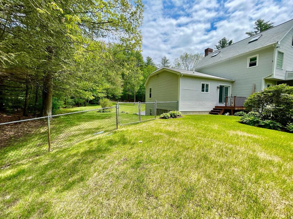 73 Tibbetts Hill Road Goffstown, NH 03045 - Photo 7 of 35 Gallery Image 7