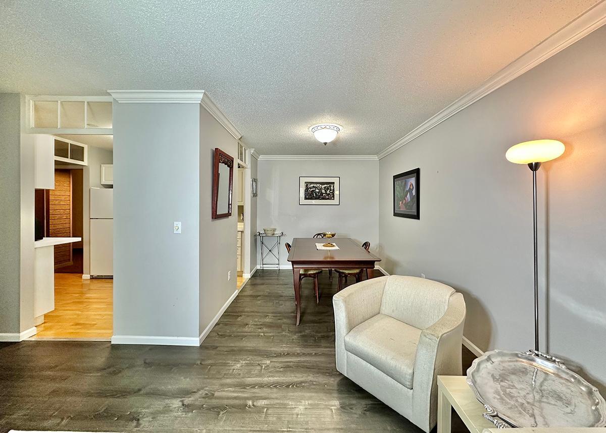 7510 Cahill Road, Unit 214B Edina, MN 55439 - Photo 5 of 23