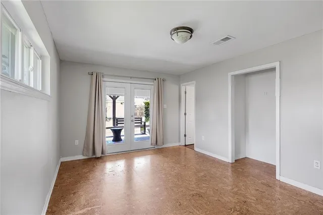 $2,000 | 500 East Robert Street, Hammond, LA 70401