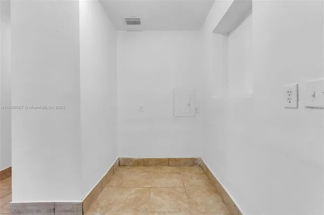 $565,000 | 12600 Northwest 17th Avenue, Miami, FL 33167