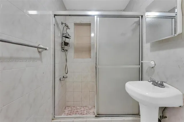 $565,000 | 12600 Northwest 17th Avenue, Miami, FL 33167