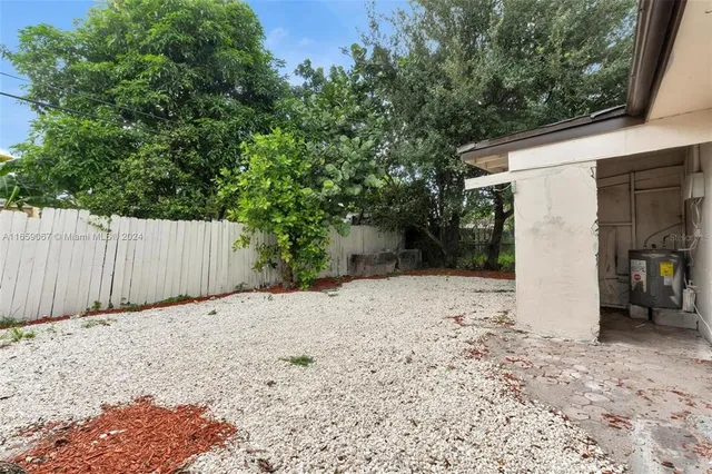 $565,000 | 12600 Northwest 17th Avenue, Miami, FL 33167