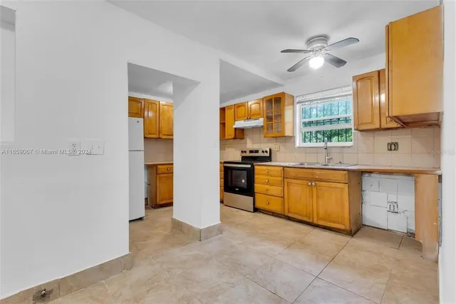 $565,000 | 12600 Northwest 17th Avenue, Miami, FL 33167