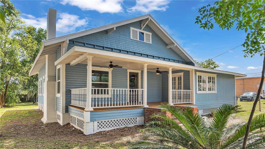 205 East Badcock Blvd