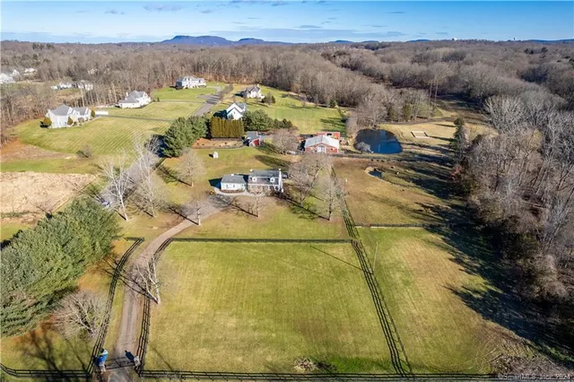 $2,200,000 | 630 Cook Hill Road, Cheshire, CT 06410