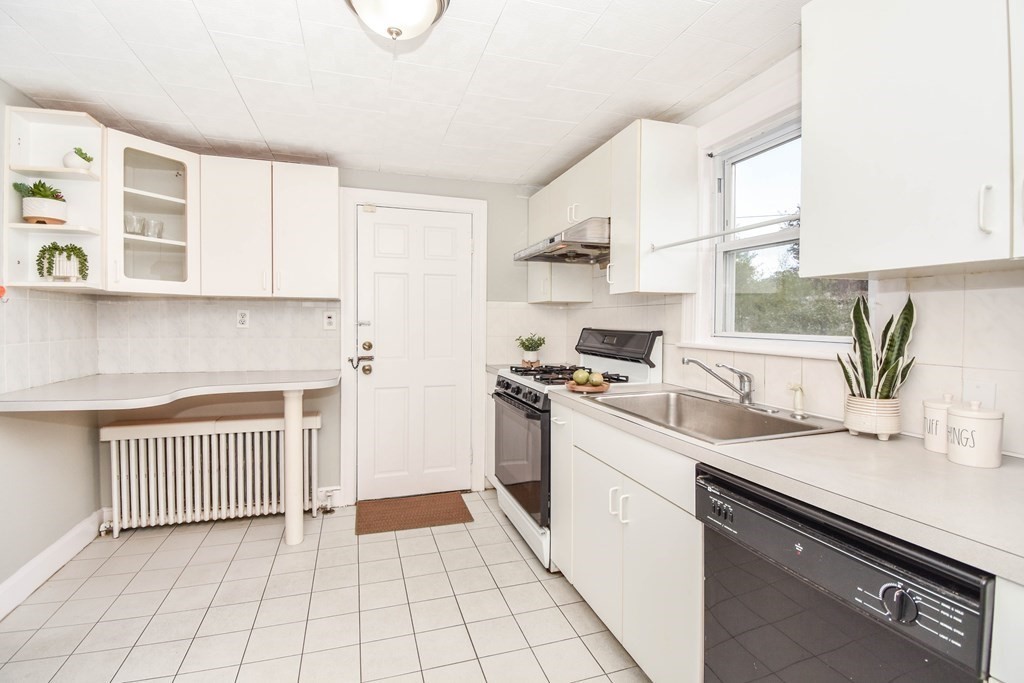 196 Spring Street Boston, MA 02132 - Photo 12 of 25
