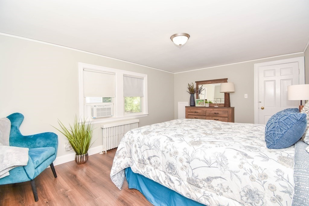 196 Spring Street Boston, MA 02132 - Photo 5 of 25