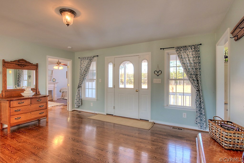 17626 Lebanon Road Spring Grove, VA 23881 - Photo 5 of 50 Gallery Image 5