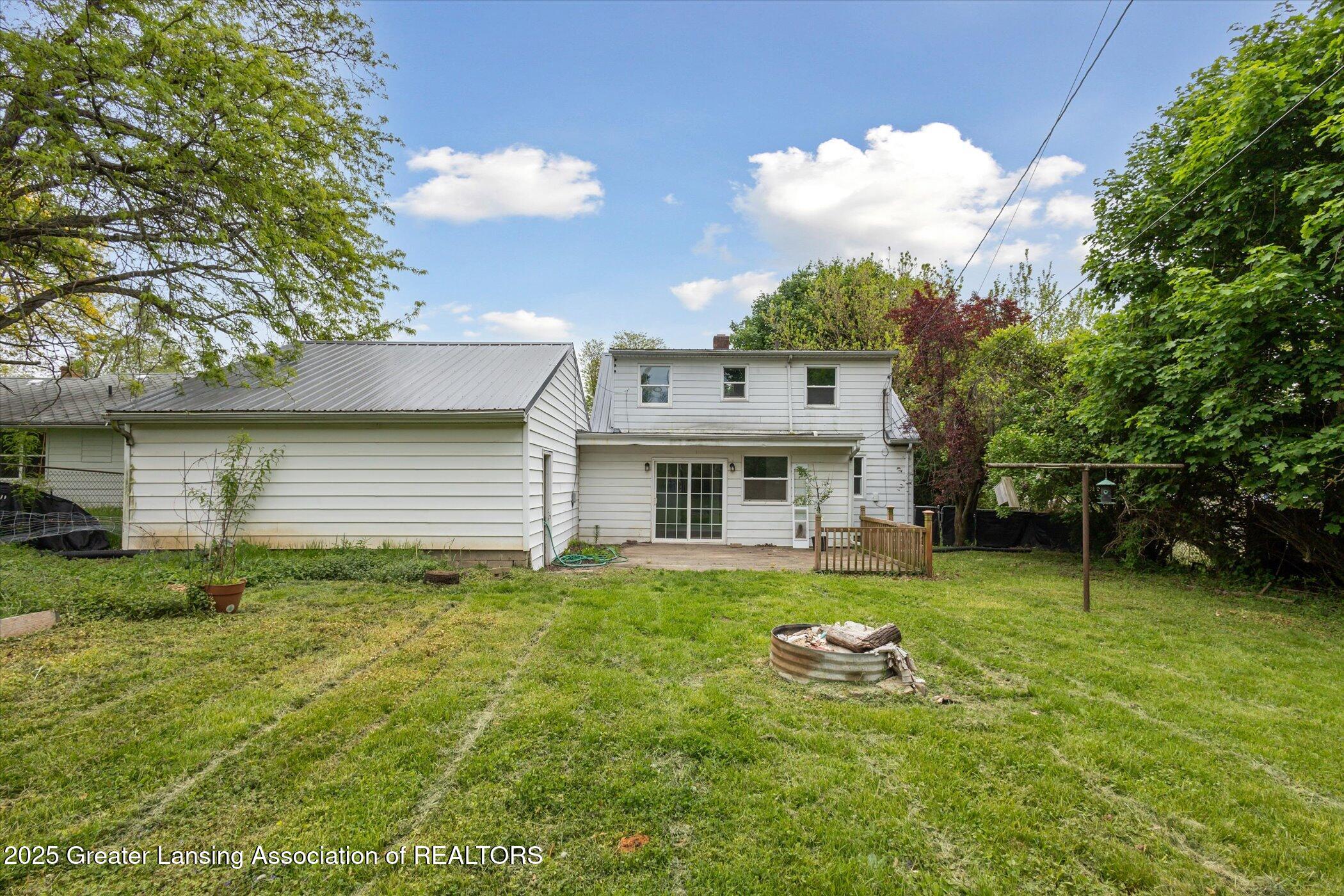 3016 West Holmes Road Lansing, MI 48911 - Photo 37 of 43 10-3016-W-Holmes-Rd-Lansing-MI-48911-Win
