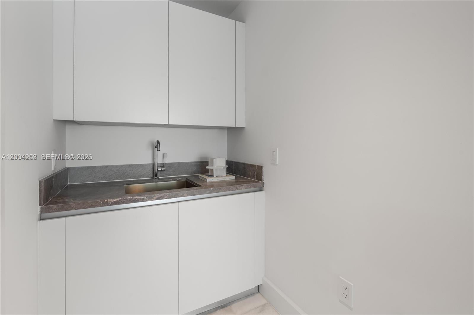 700 Northeast 26th Terrace, Unit TH403 Miami, FL 33137 - Photo 22 of 85