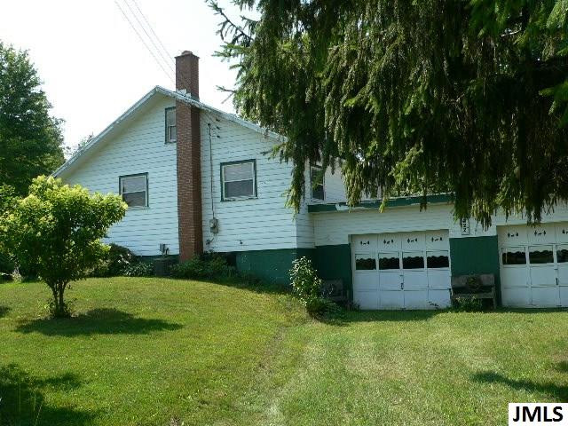 1622 Decamp Road Stockbridge, MI 49285 - Photo 2 of 24 Photo 2
