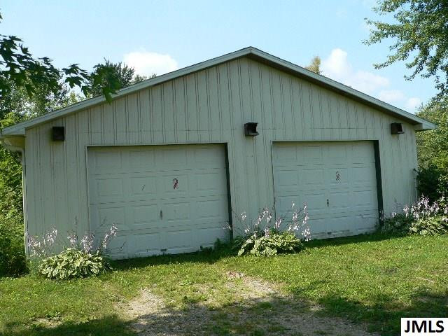 1622 Decamp Road Stockbridge, MI 49285 - Photo 3 of 24 Photo 3