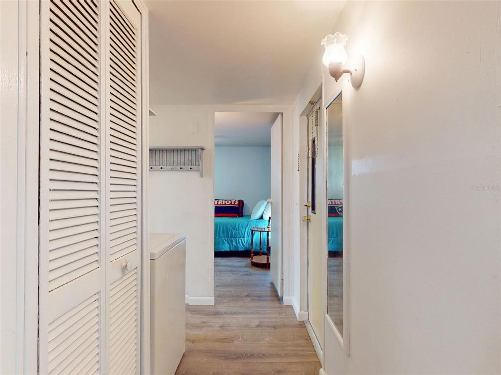 2201 South Ridgewood Avenue, Unit 8 Edgewater, FL 32141 - Photo 22 of 70