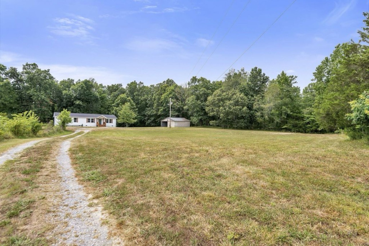 10498 Missionary Ridge Road Bon Aqua, TN 37025 - Photo 6 of 41