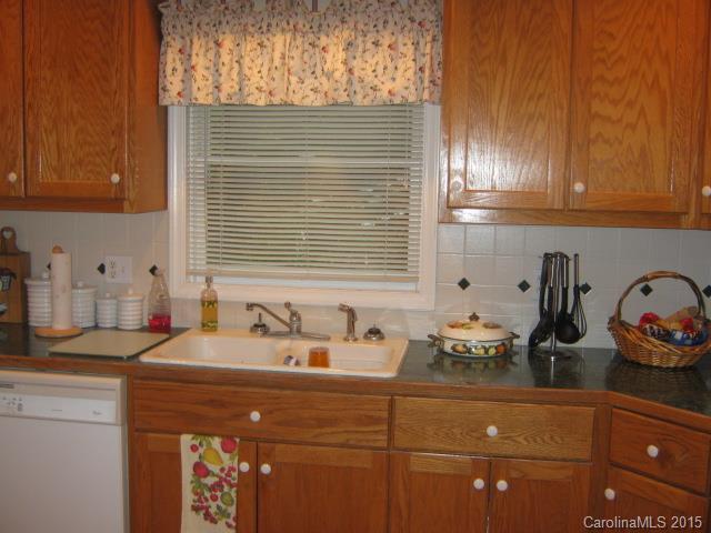 205 North Lane Road Mount Holly, NC 28120 - Photo 8 of 21 Gallery Image 8
